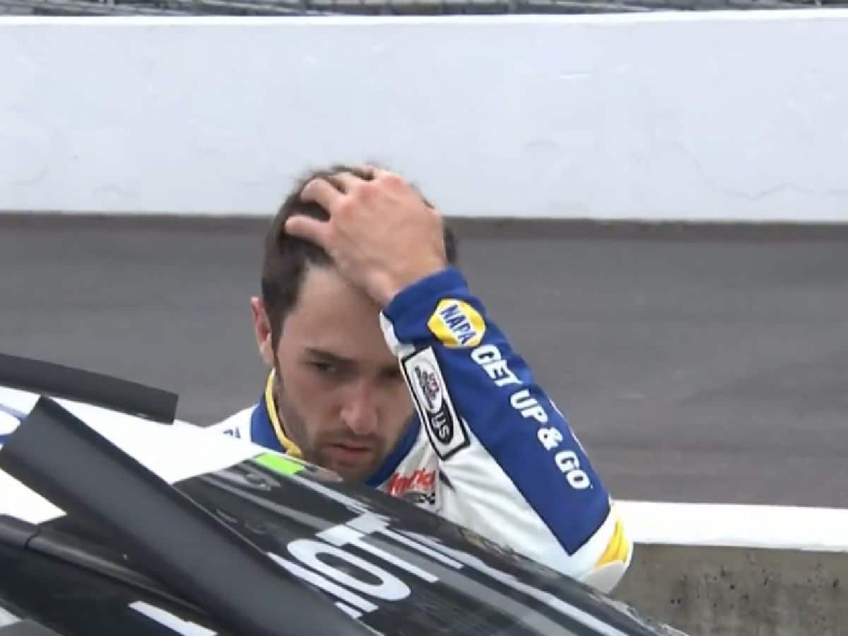 WATCH: “This physically hurts my heart, road course king my a**”- Fans react as Chase Elliott looks heart-broken after a runner-up finish at Indy 