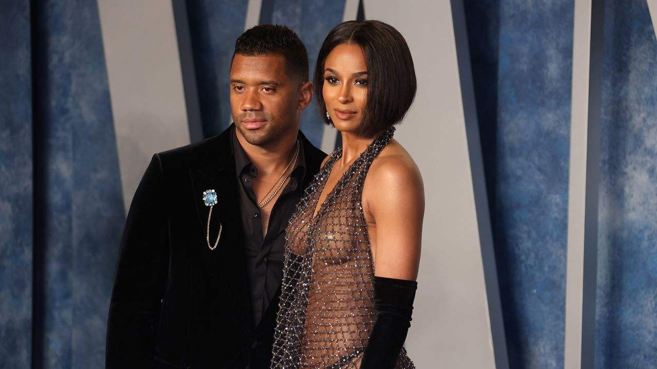 ‘Romantic’ Russell Wilson cheekily tells wife Ciara the best part about being single