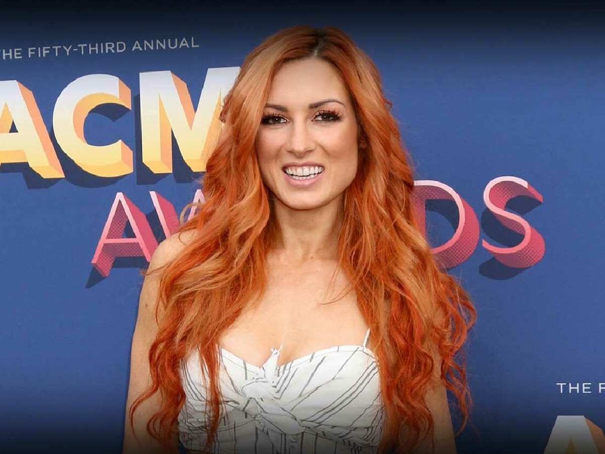 Becky Lynch teases going after the NXT Women’s Championship after 24-year-old superstar botches her name in a major way