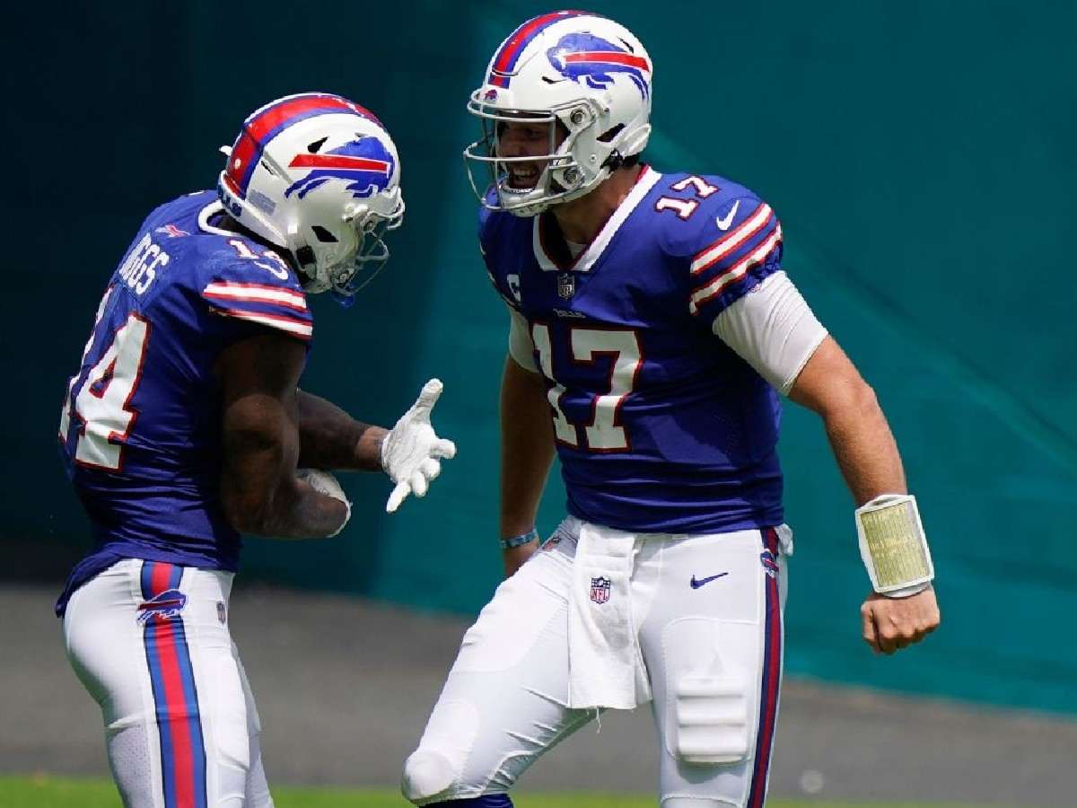 "I love him!" Josh Allen claims he has been 'closer than ever' with Stefon Diggs amid huge drama over their relationship at Bills
