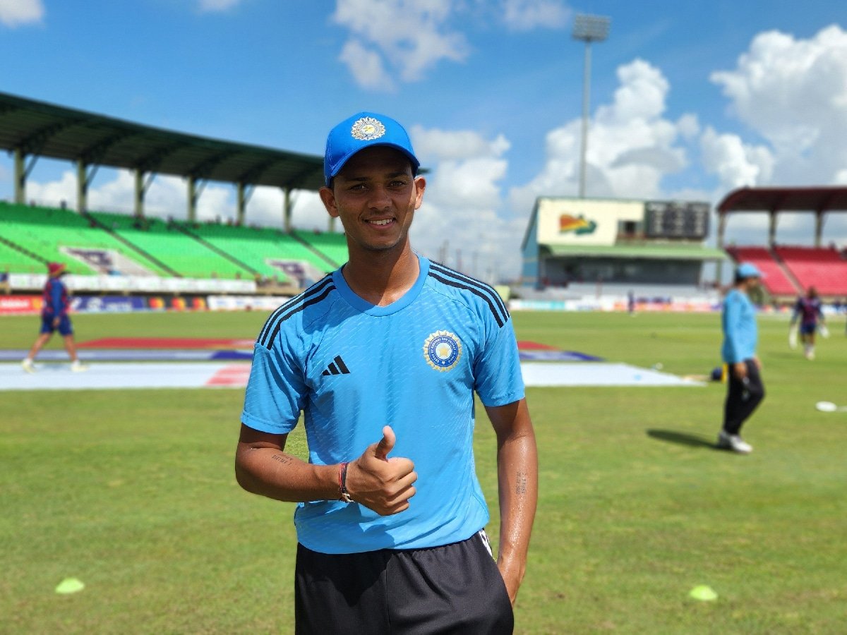 “Der aaye durust aaye”- Indian cricket fans thrilled as Yashasvi Jaiswal makes his T20I debut, replaces Ishan Kishan in India’s Playing XI for 3rd T20I vs West Indies