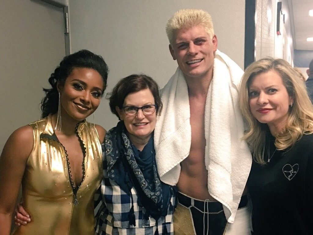 Brandi, Michelle Rubio, Cody Rhodes and Teil Rhodes