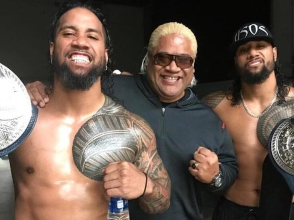 Rikishi and The Usos