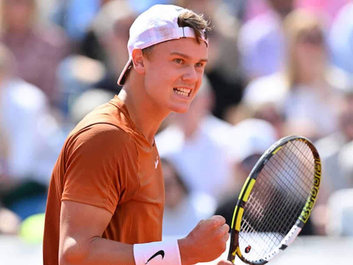 Holger Rune picks between winning a Grand Slam title or reaching the World No. 1 as the young Dane continues to wait in the wings