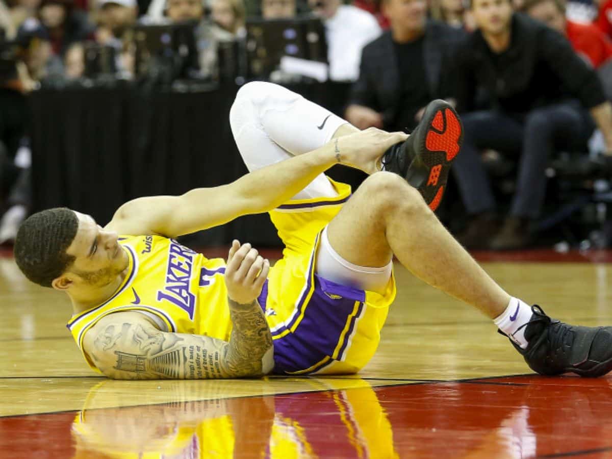 Lonzo Ball (image via Tim Warner/Getty Images)