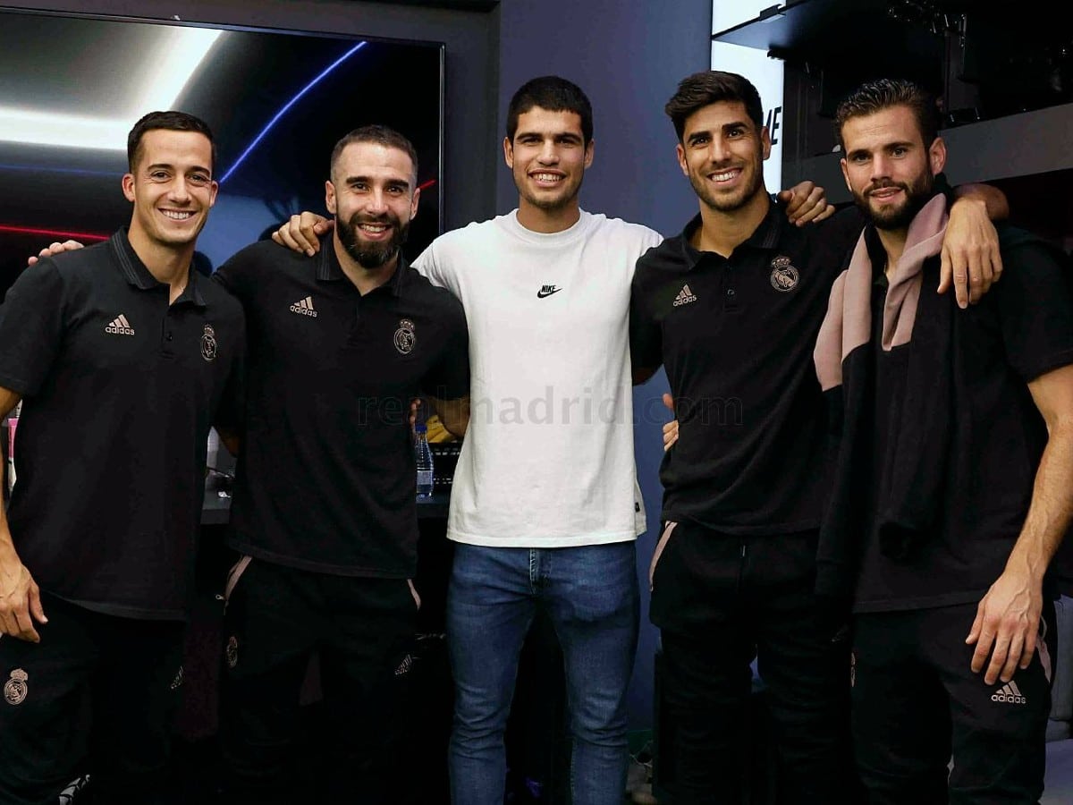 Carlos Alcaraz along with the Real Madrid players at the Santiago Bernabeu.