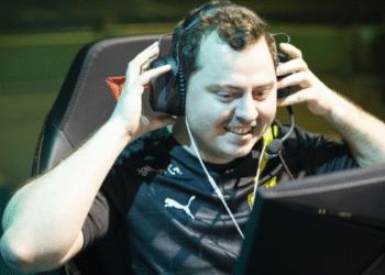 NAVI Ange1 Valorant settings: Sensitivity, crosshair, keybindings, and PC specs