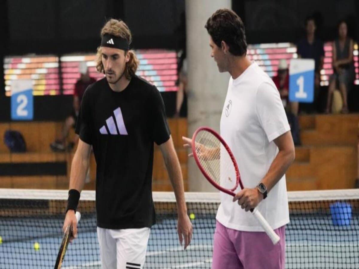 (L) Stefanos Tsitsipas, (R) Mark Philippoussis