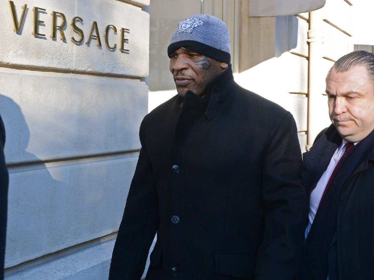 “I want to be served,” Mike Tyson reveals growing impatient with $2 billion fashion brand Versace after receiving clothes that didn’t fit him