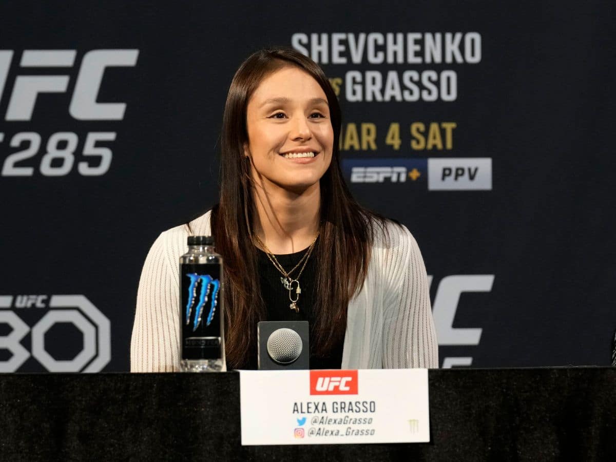 Alexa Grasso Net Worth 2024: how rich is the Mexican female MMA star?