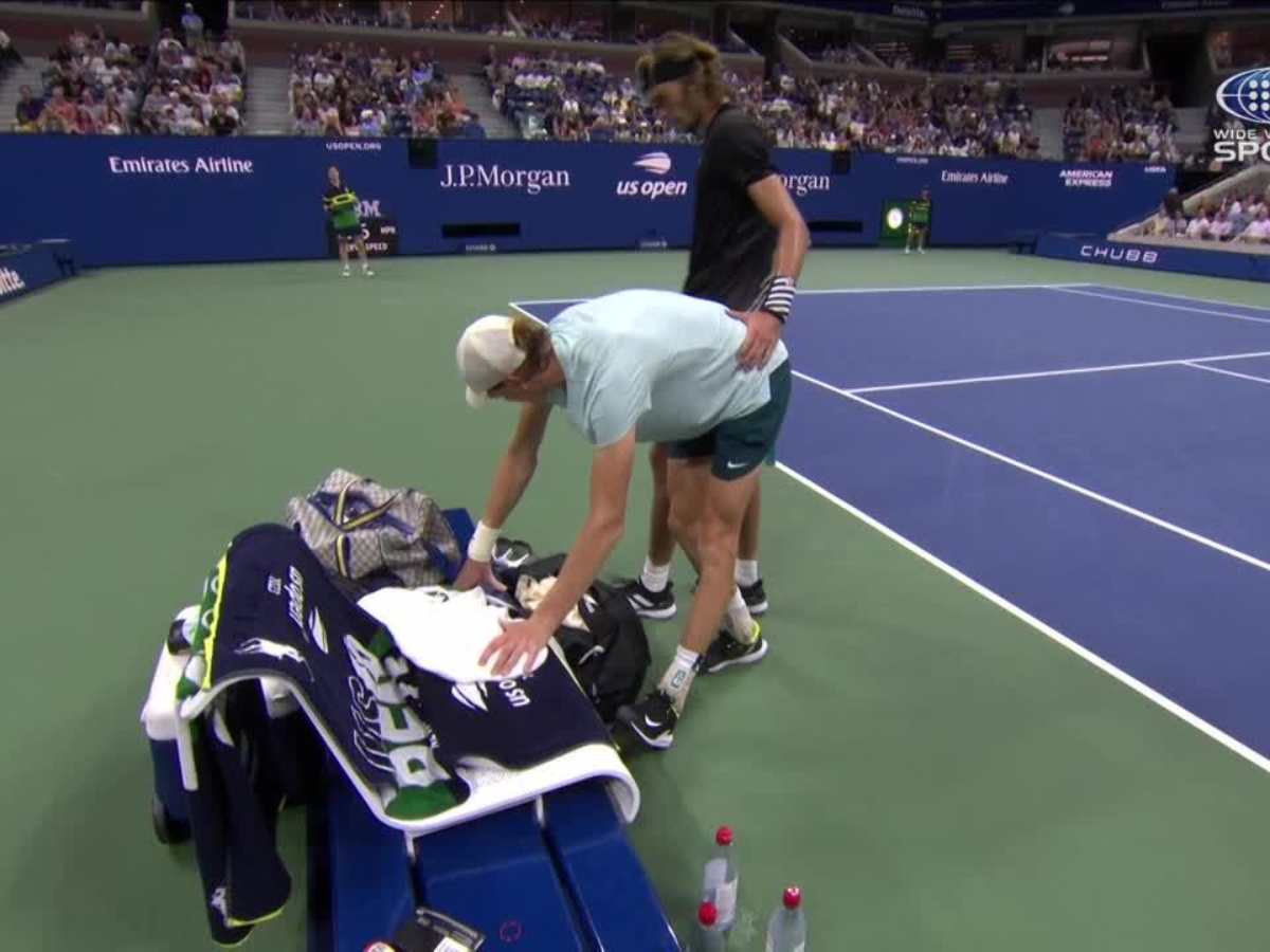 WATCH: Alexander Zverev demonstrates ‘unreal’ sportsmanship in kind gesture towards a ‘limping’ Jannik Sinner courtesy of a cramp