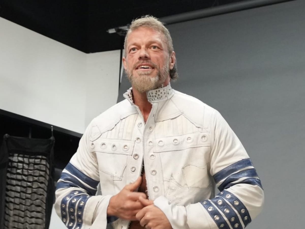 Edge’s gear from his last contracted WWE match to be auctioned off with all proceeds going to current champion’s charity