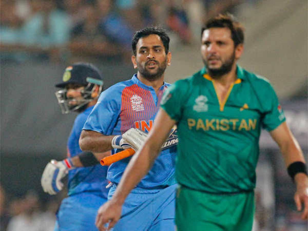 “He wasn’t able to run,” ex-India coach reveals how MS Dhoni worked hard to gain fitness after injury to lead India against Pakistan in the 2016 Asia Cup