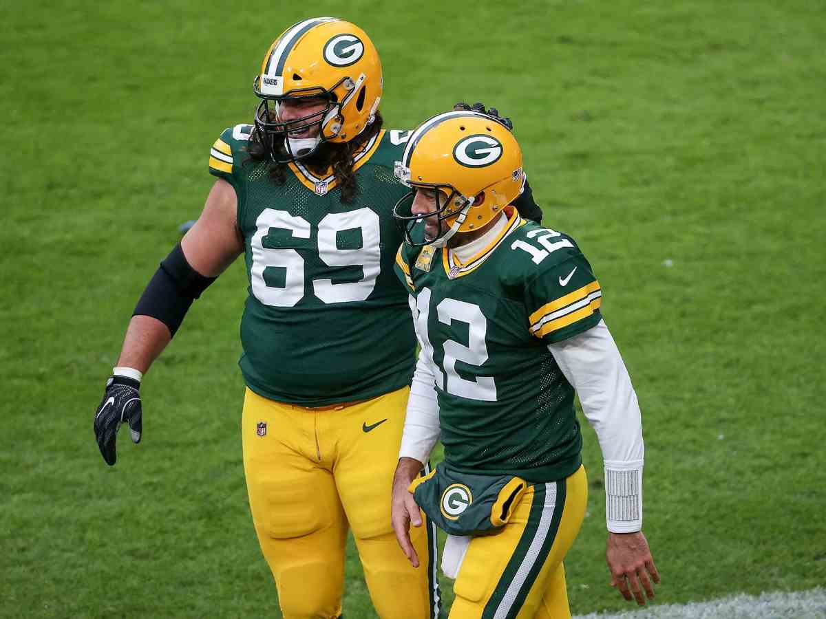 David Bakhtiari and Aaron Rodgers in Green Bay