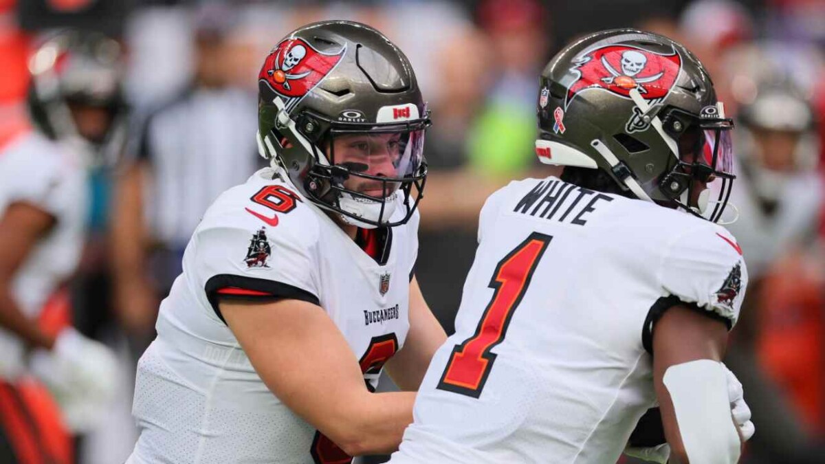 Baker Mayfield and Rachaad White