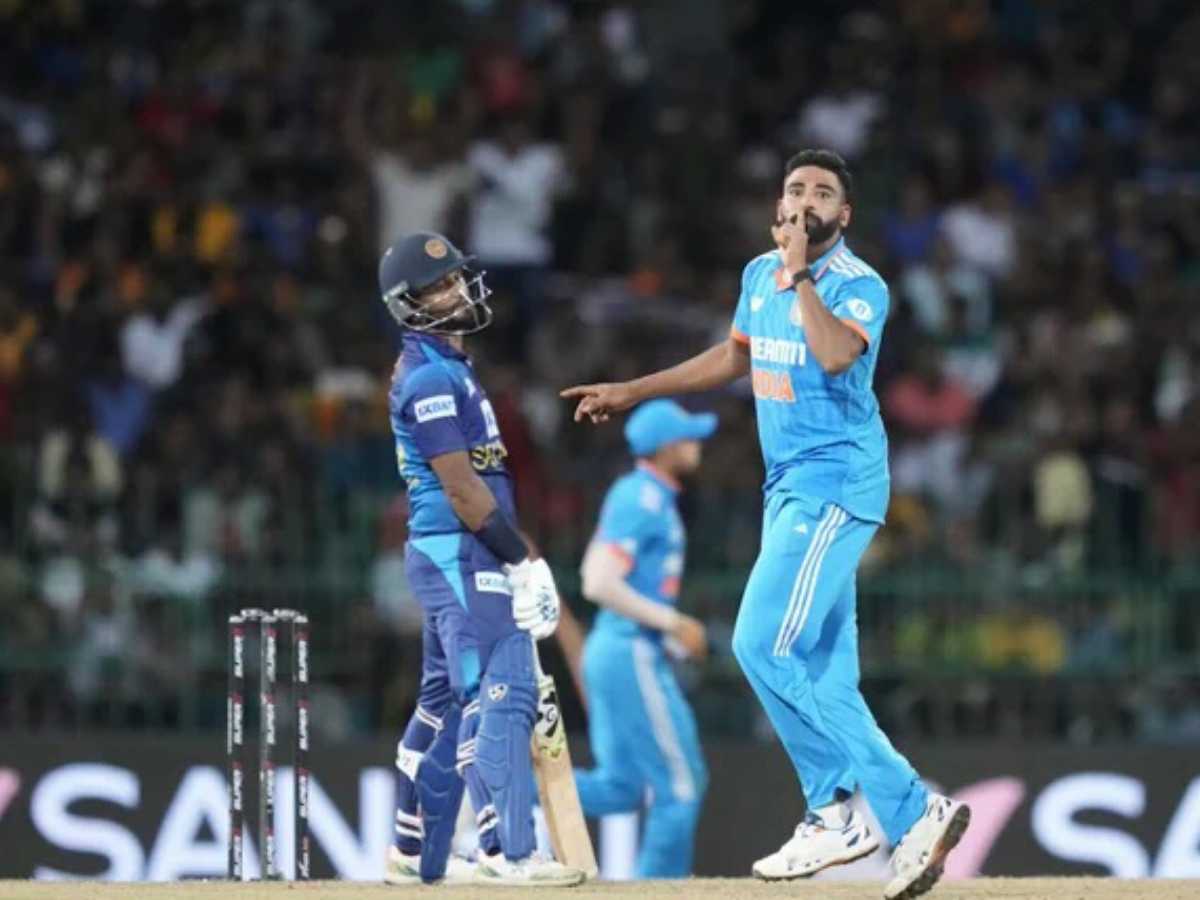 Netizens CONFUSED as Mohammed Siraj runs through Sri Lanka's batting line-up