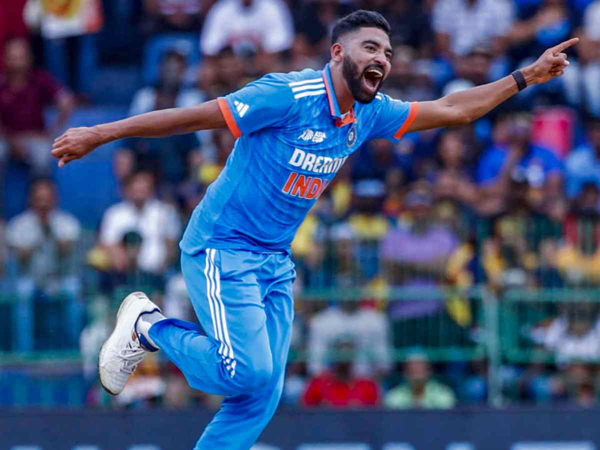 “Man with a golden heart”- Mohammed Siraj wins hearts after he dedicates his Man of the Match award and donates cash prize to the Sri Lankan ground staff 