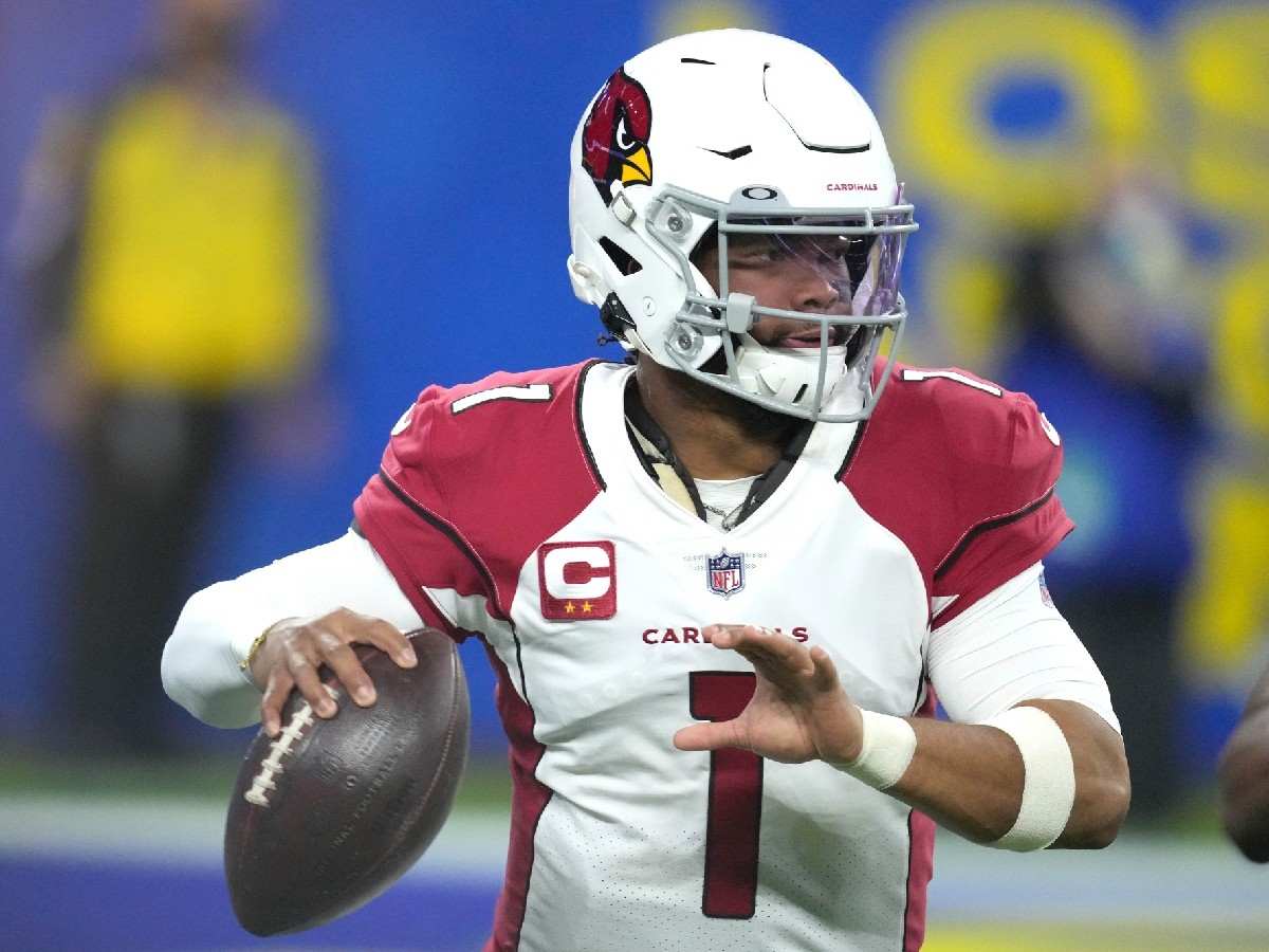 QB Kyler Murray set to receive a whopping $92 million from the Cardinals in injury guarantees if he doesn’t pass a physical over the next few months
