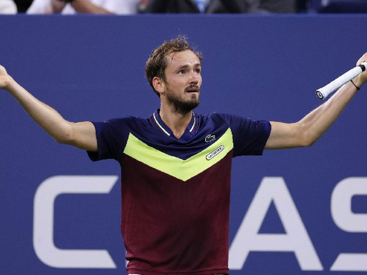 “They can go to sleep now!” Daniil Medvedev calls out the Spanish crowd who were causing hindrance between his serves in the last game against Carlos Alcaraz at US Open