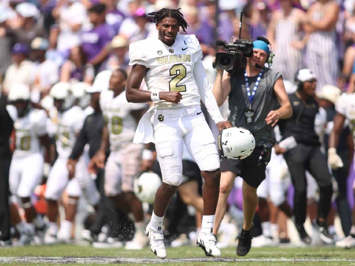 WATCH: “They messed with the wrong team!” – Travis Hunter issues a STERN warning to Colorado State after CSU players interrupted Colorado’s practice unnecessarily
Buffaloes Shedeur Sanders