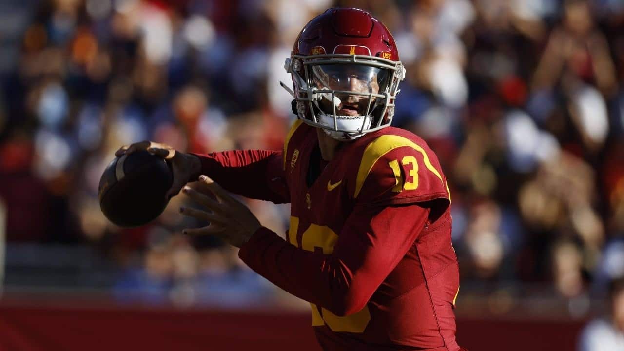 “The tanking in the NFL this year is going to be EXQUISITE” – Caleb Williams’ flawless performance against Stanford has fans wanting their respective NFL teams to tank only to get him next season