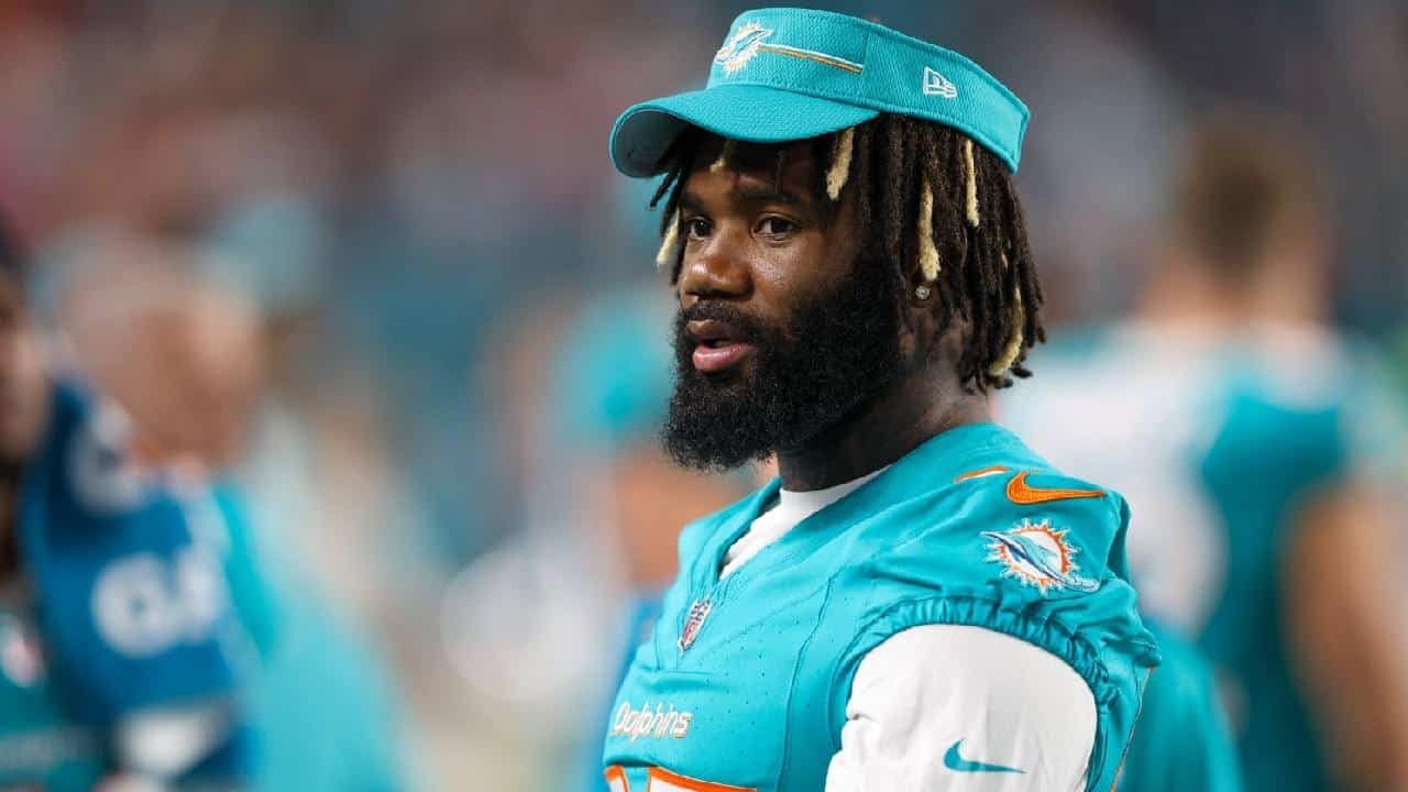 Dolphins CB Xavien Howard allegedly got 4 women pregnant at the same time amid good on-field performances for Miami