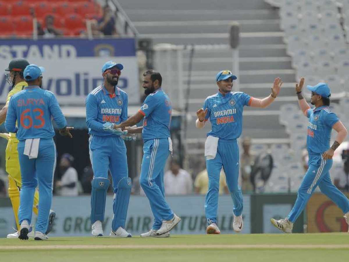 “Hum First, Hum First”- Fans thrilled as India dethrone Pakistan to become No. 1 ranked team in ALL formats