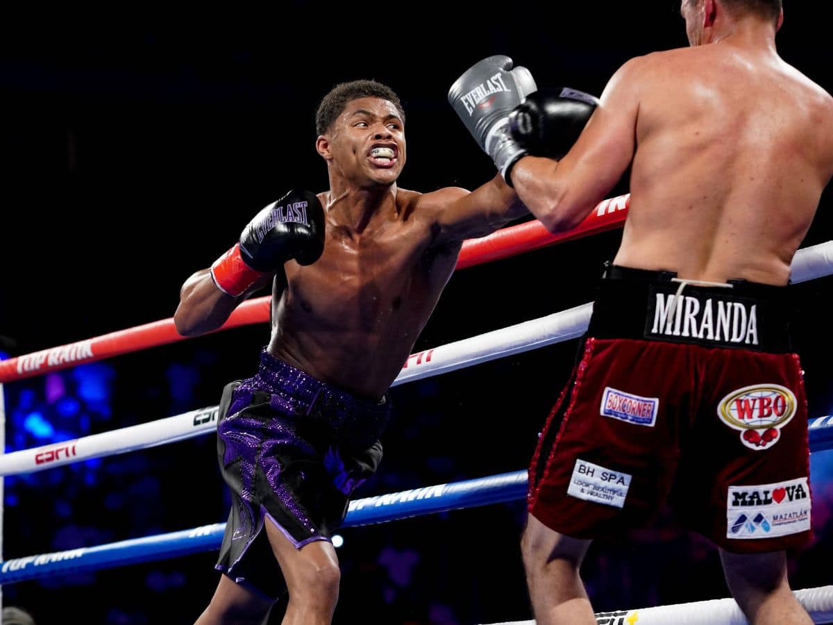 “I just hope no one pulls out,” Fans go wild as Shakur Stevenson and Edwin De Los Santos finally agree to fight after a negotiation battle.