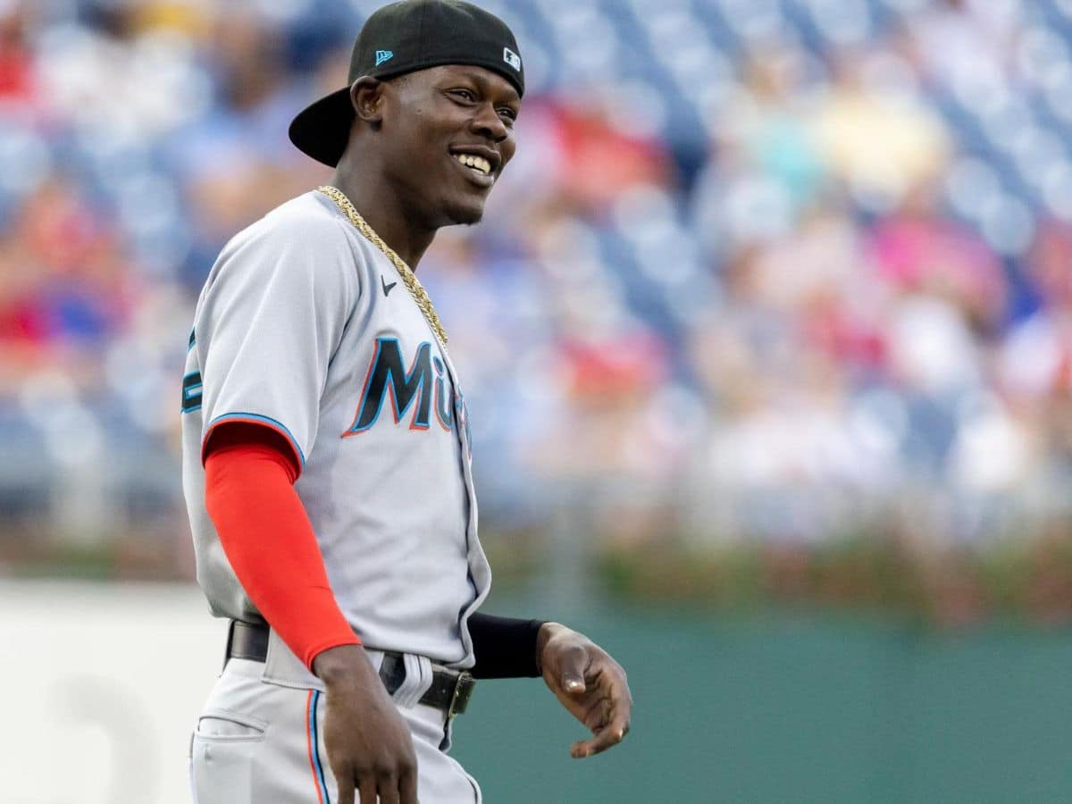 Acuña, Olson power Braves to doubleheader sweep of Marlins