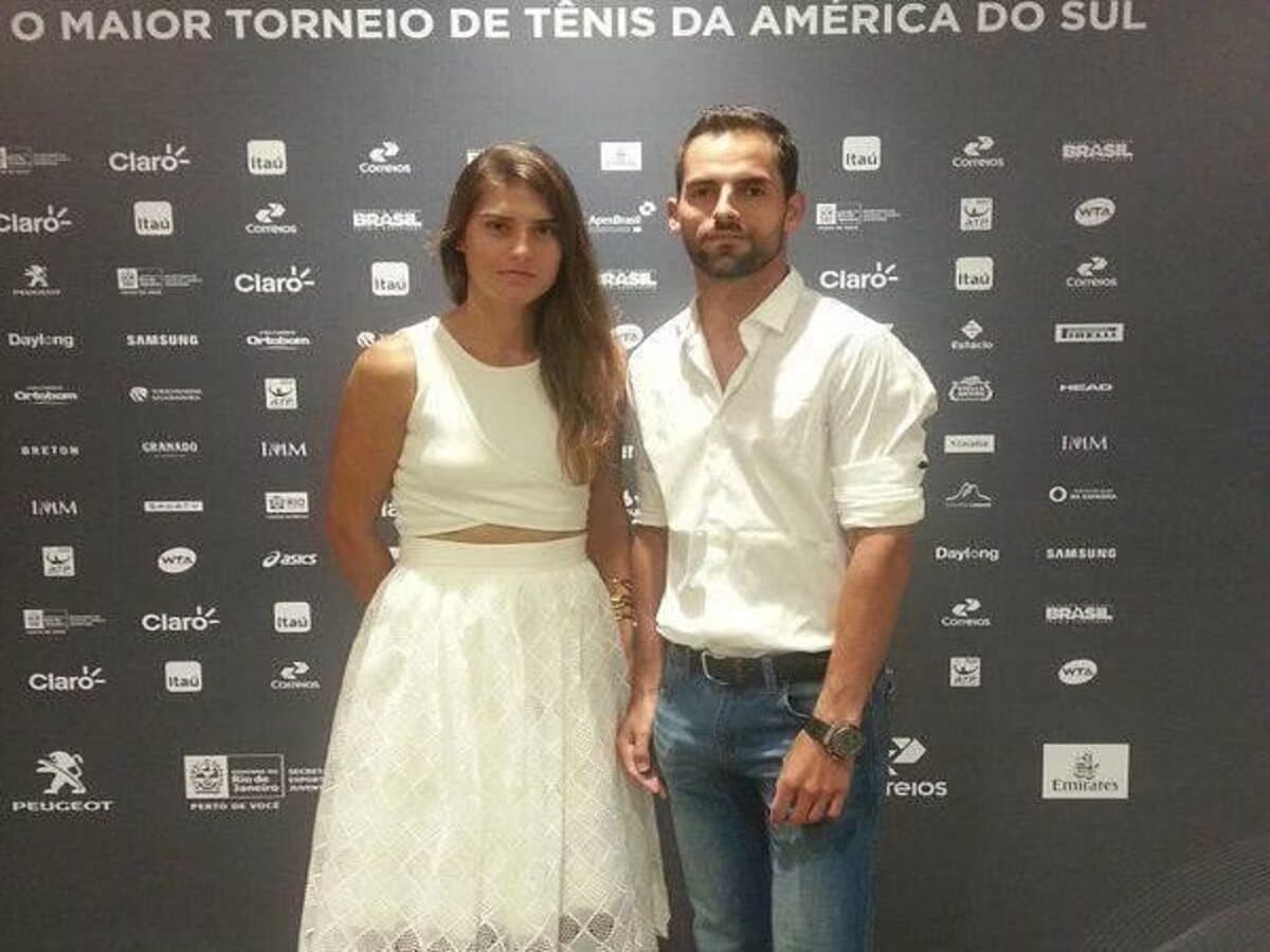 Sorana Cirstea(L) with boyfriend Santiago Giraldo(R)