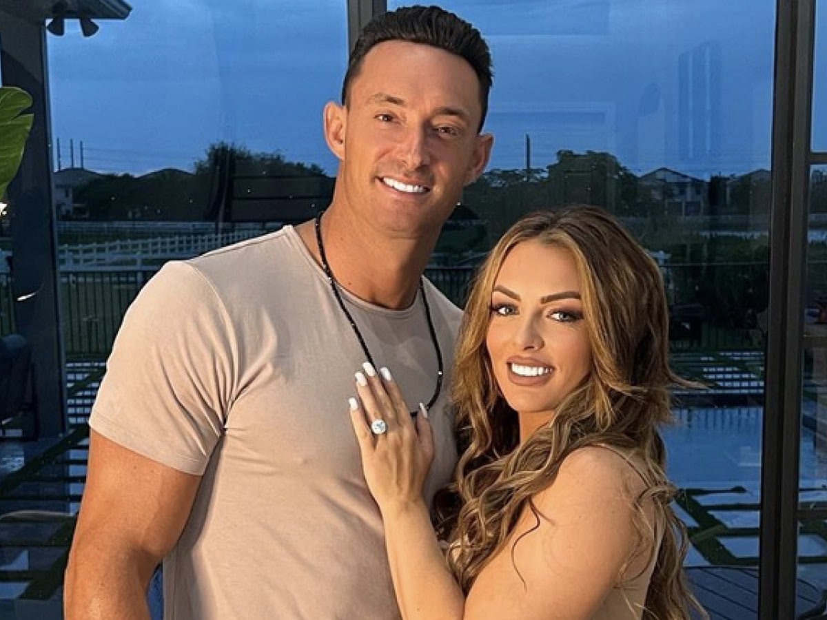 Tino Sabbatelli and Mandy Rose