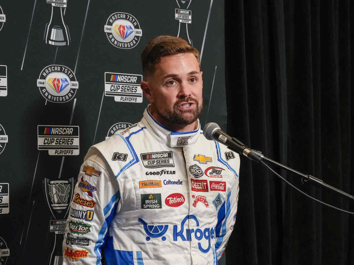 Ricky Stenhouse Jr. claims overlooking him in R-16 is a mistake, says he is determined to prove doubters wrong