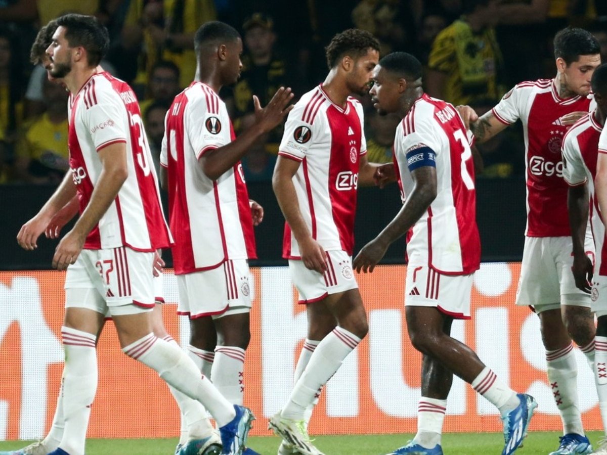 Ajax dropped to the RELEGATION zone in Eredivisie following their loss to AZ Alkmaar