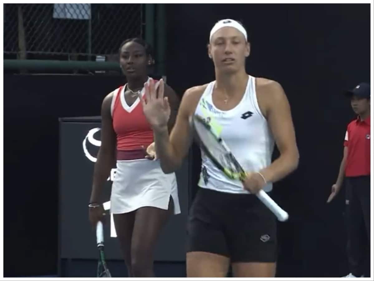 WATCH: Doubles partners Alycia Parks and Yanina Wickmayer get into an argument mid-match, concede match points before crashing out from the first round in China Open 