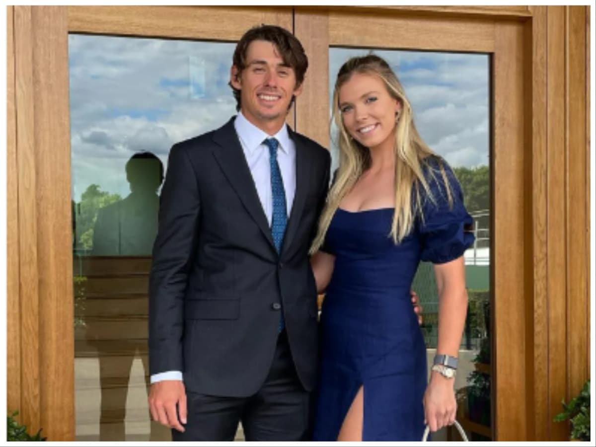 Katie Boulter jokingly calls boyfriend Alex de Minaur a ‘red flag’ sharing a picture to support her claim