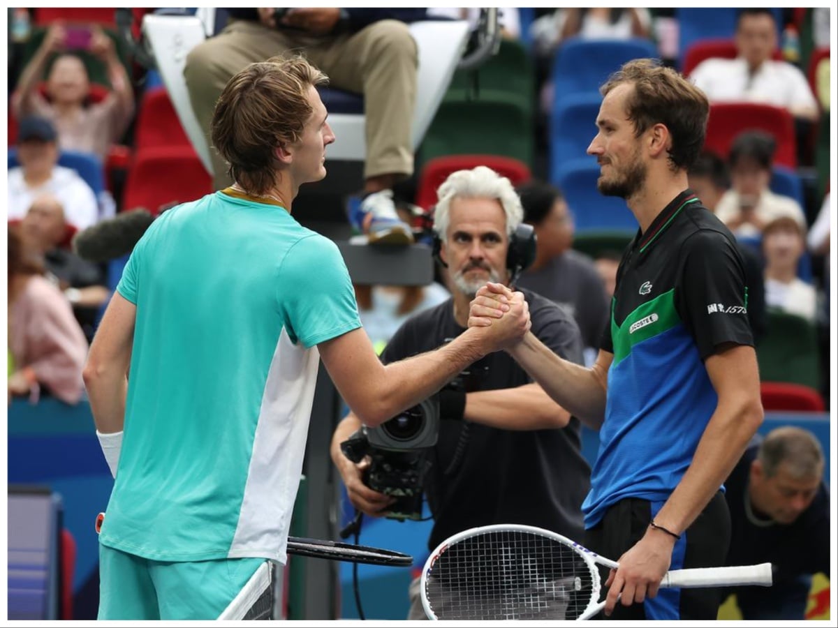 Daniil Medvedev vents out his frustration on the racket as Sebastian ...