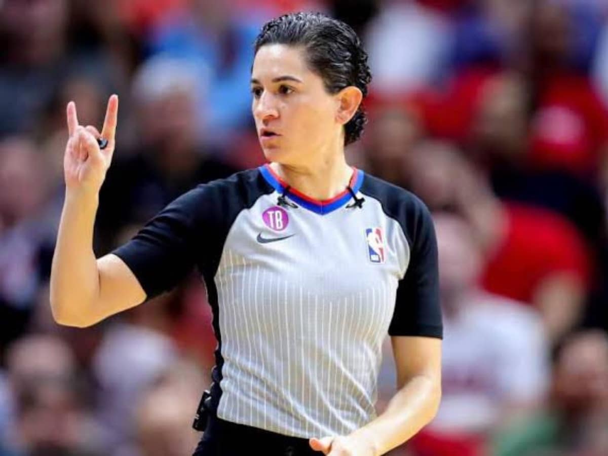 NBA fans react to Che Flores coming out as the first openly transgender, non-binary referee in American professional sports