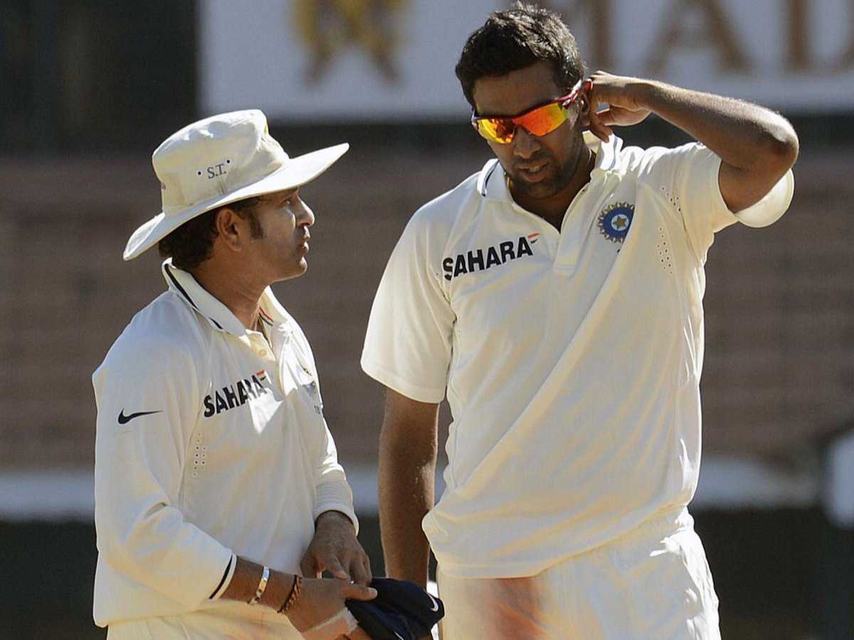 “Someone who will fight till the last delivery,”- Sachin Tendulkar expresses happiness over Ravichandran Ashwin’s inclusion in World Cup squad