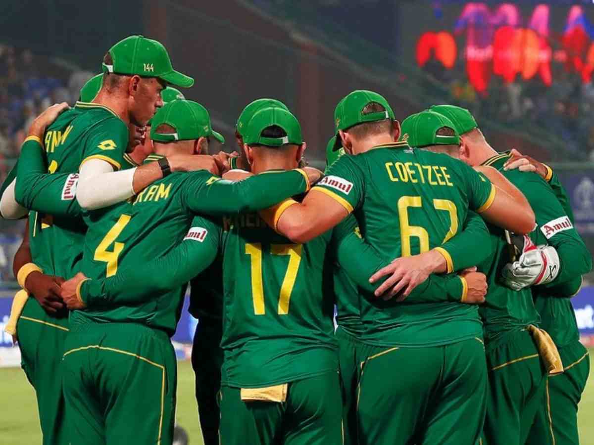 Netizens erupt with hilarious memes Australia suffer BIGGEST defeat in ODI World Cup after hammering by South Africa