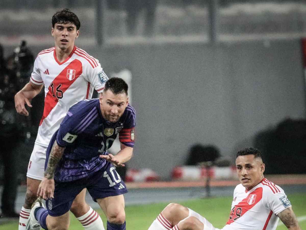 WATCH: Lionel Messi’s incredible piece of skill drops Peruvian player twice in the span of 3 seconds