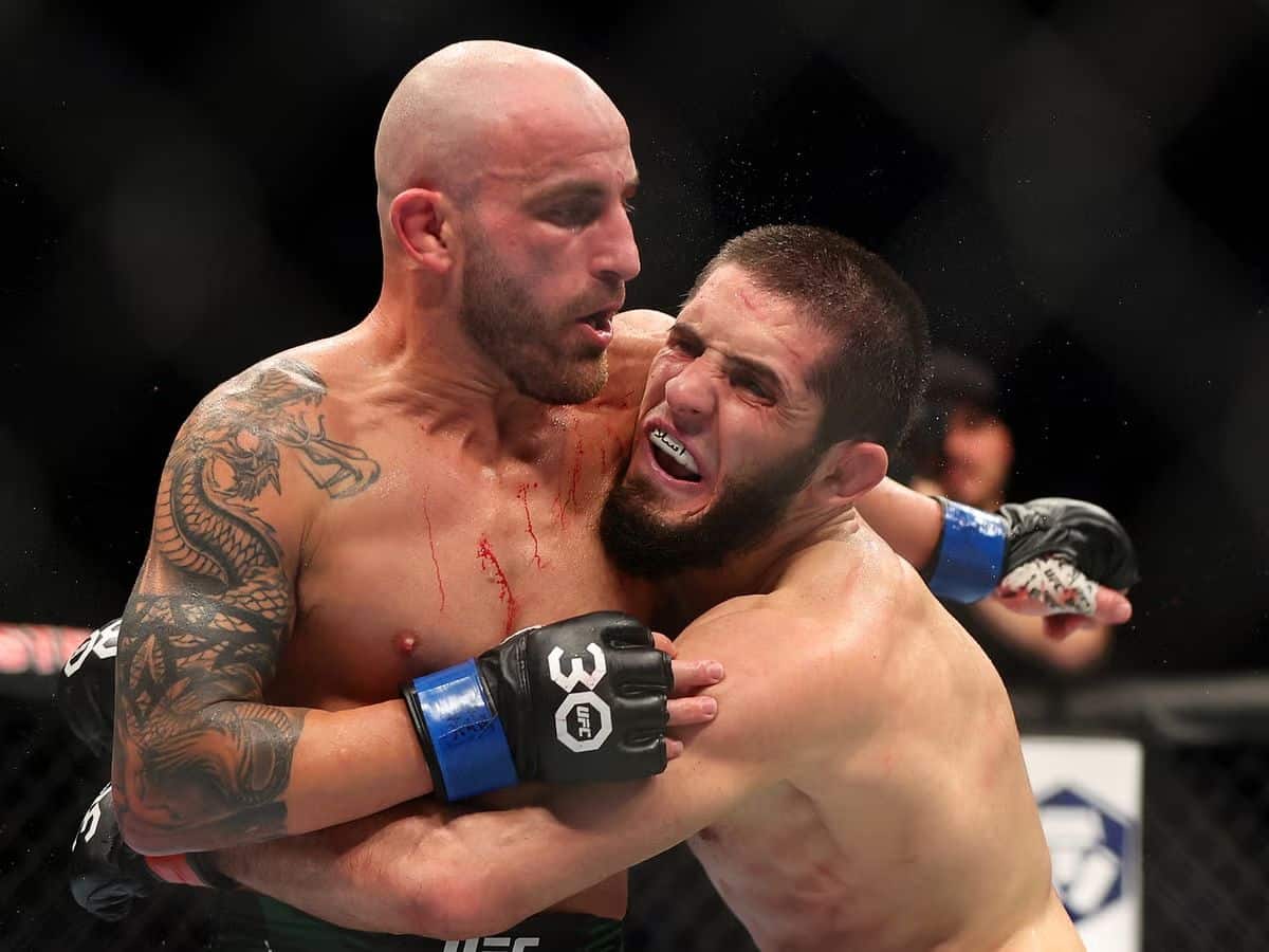 Islam Makhachev vs. Alexander Volkanovski