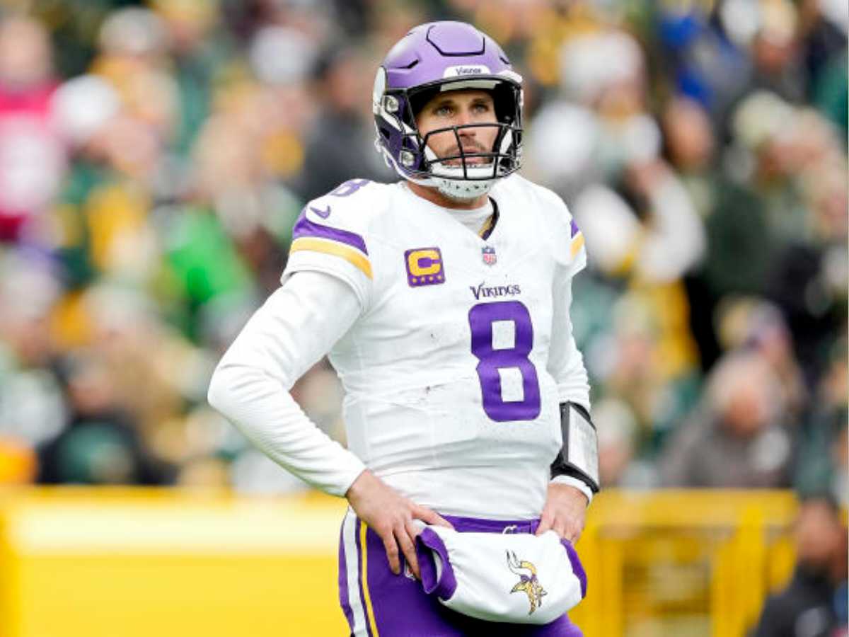 “The pain as a Vikings fan is unforgiving & never ends”- Minnesota fans CRUSHED by Kirk Cousins’ Achilles injury as his season comes to an abrupt end