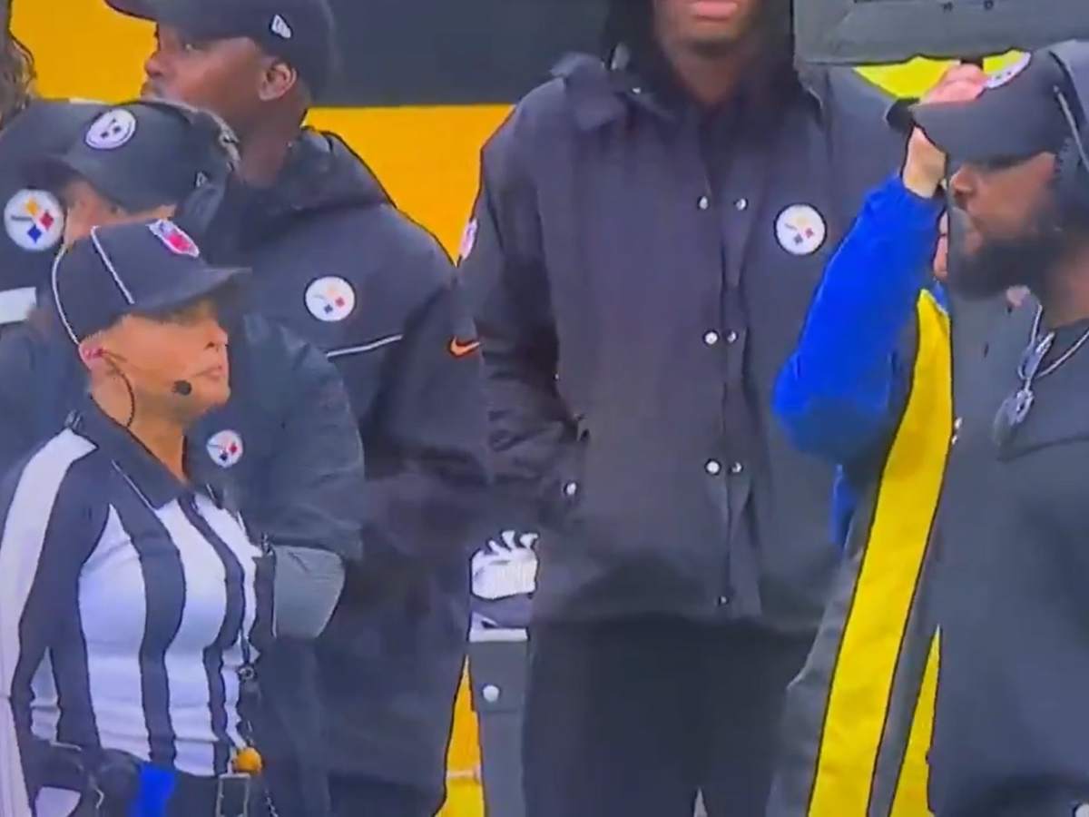 “What the f**k is wrong with y’all today?” Steelers HC Mike Tomlin seemingly dropped an F-bomb on the referee in frustration following multiple bad calls against them