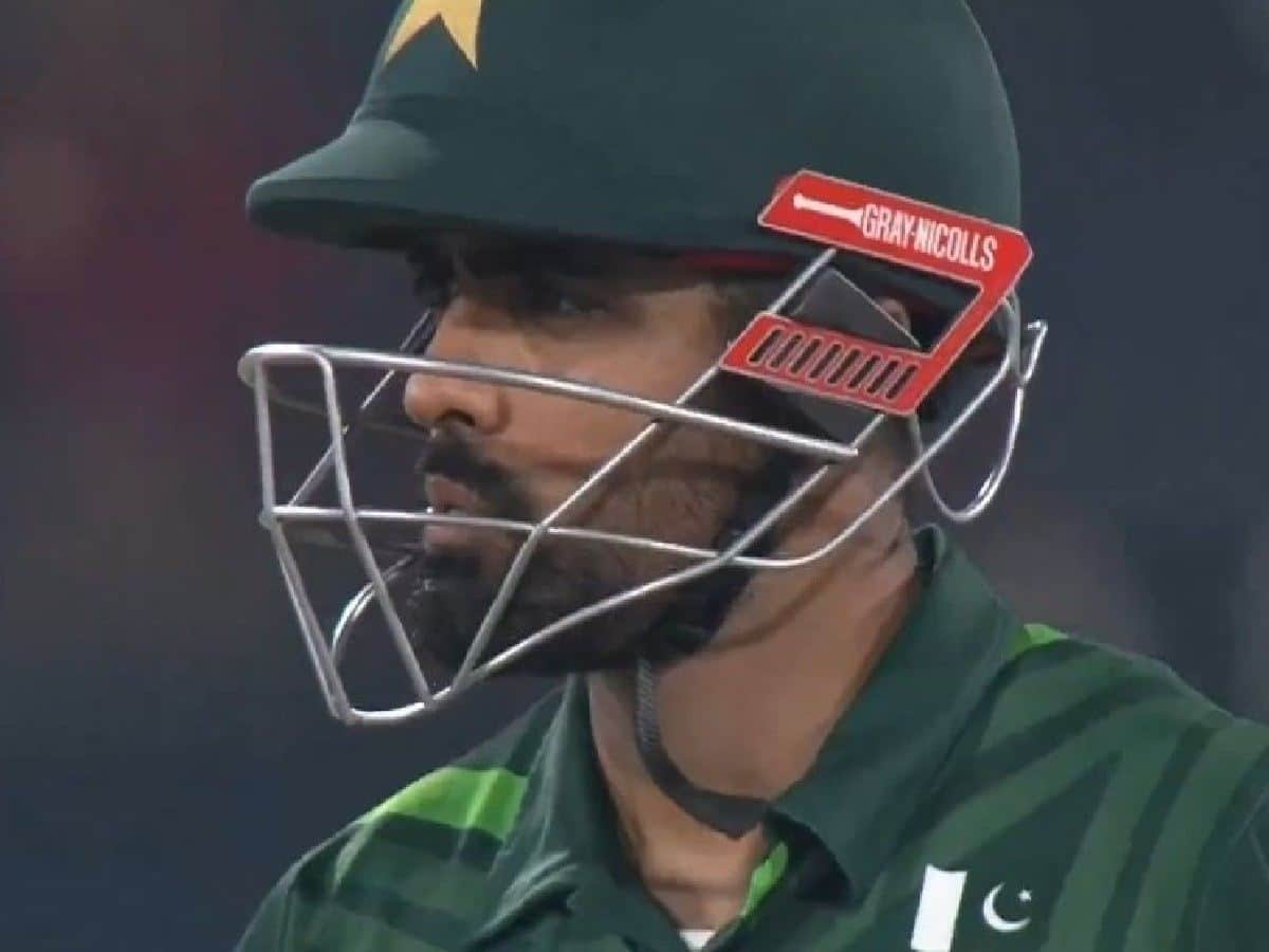 "No Nepal - Zim, No party for Bobby Badshah"- Social media abuzz with memes after No. 1 batter Babar Azam fails to deliver under pressure against Sri Lanka