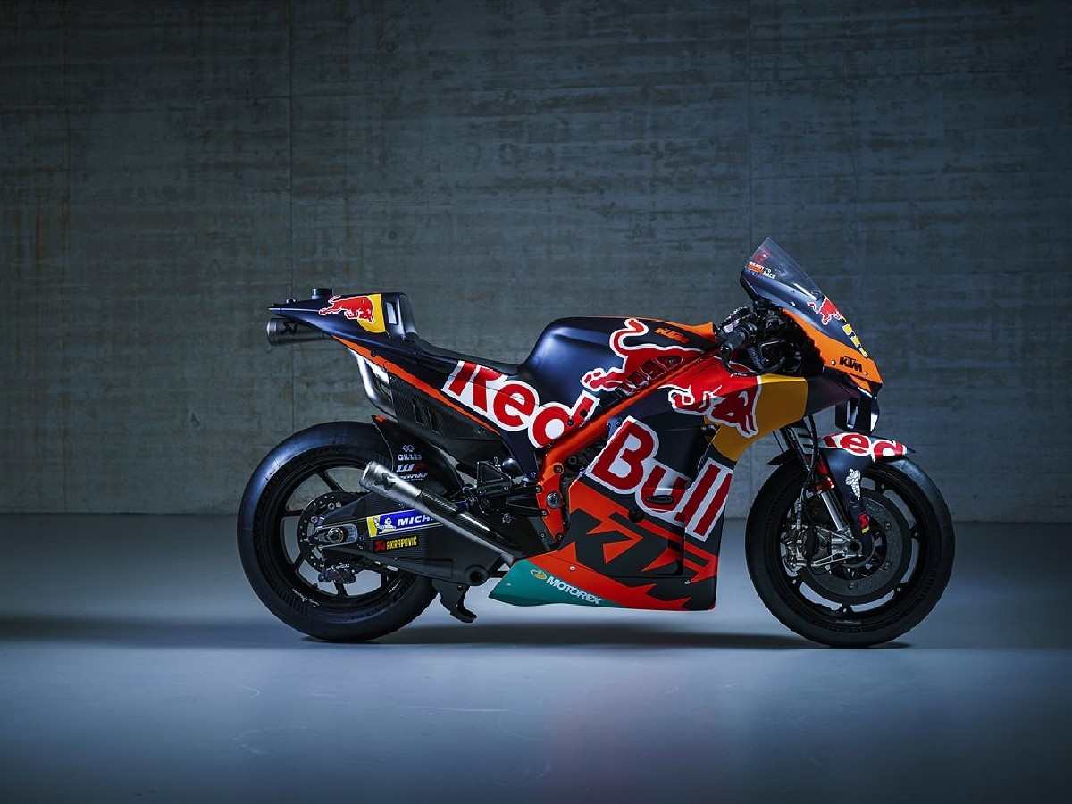 Ktm - Moto GP (via wallpapers.net)