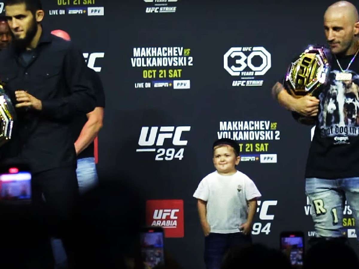 “I don’t know how to explain this sport” – Fans puzzled as internet sensation Hasbulla mediates Islam Makhachev and Alexander Volkanovski’s face off at UFC 294