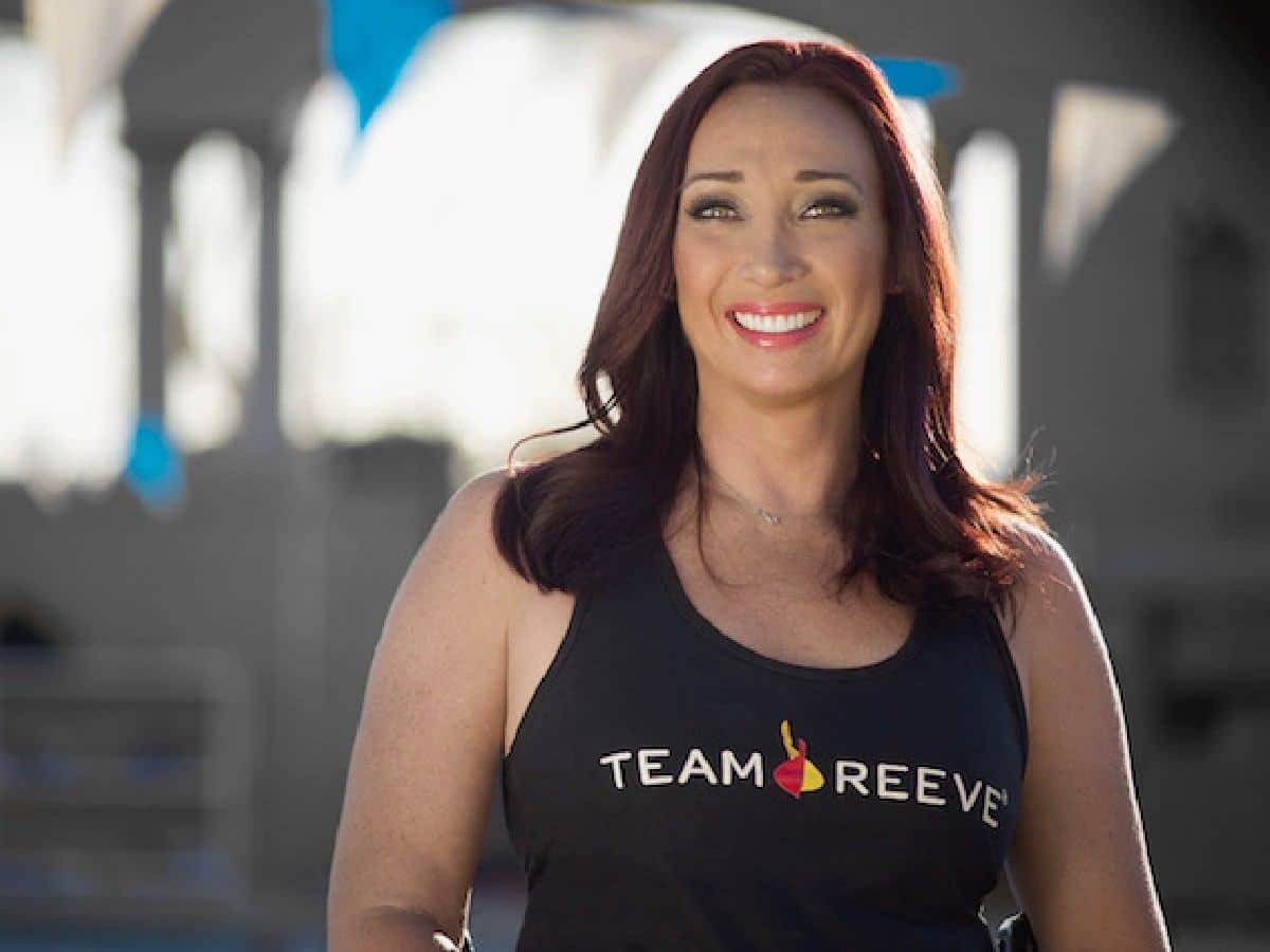 Amy Van Dyken, the six-time Olympic gold medalist, threw the opening pitch in an NLCS game