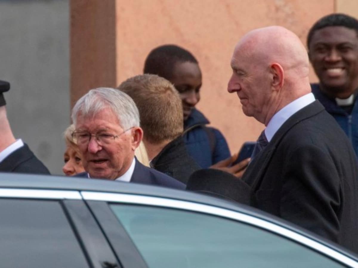 Sir Alex Ferguson saying final goodbye to wife Lady Cathy Ferguson.