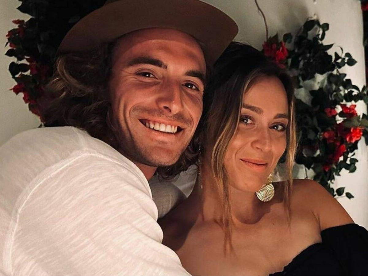 Stefanos Tsitsipas believes he and Paula Badosa would have found themselves even if they weren’t tennis players as he continues to sing praises of the Spaniard