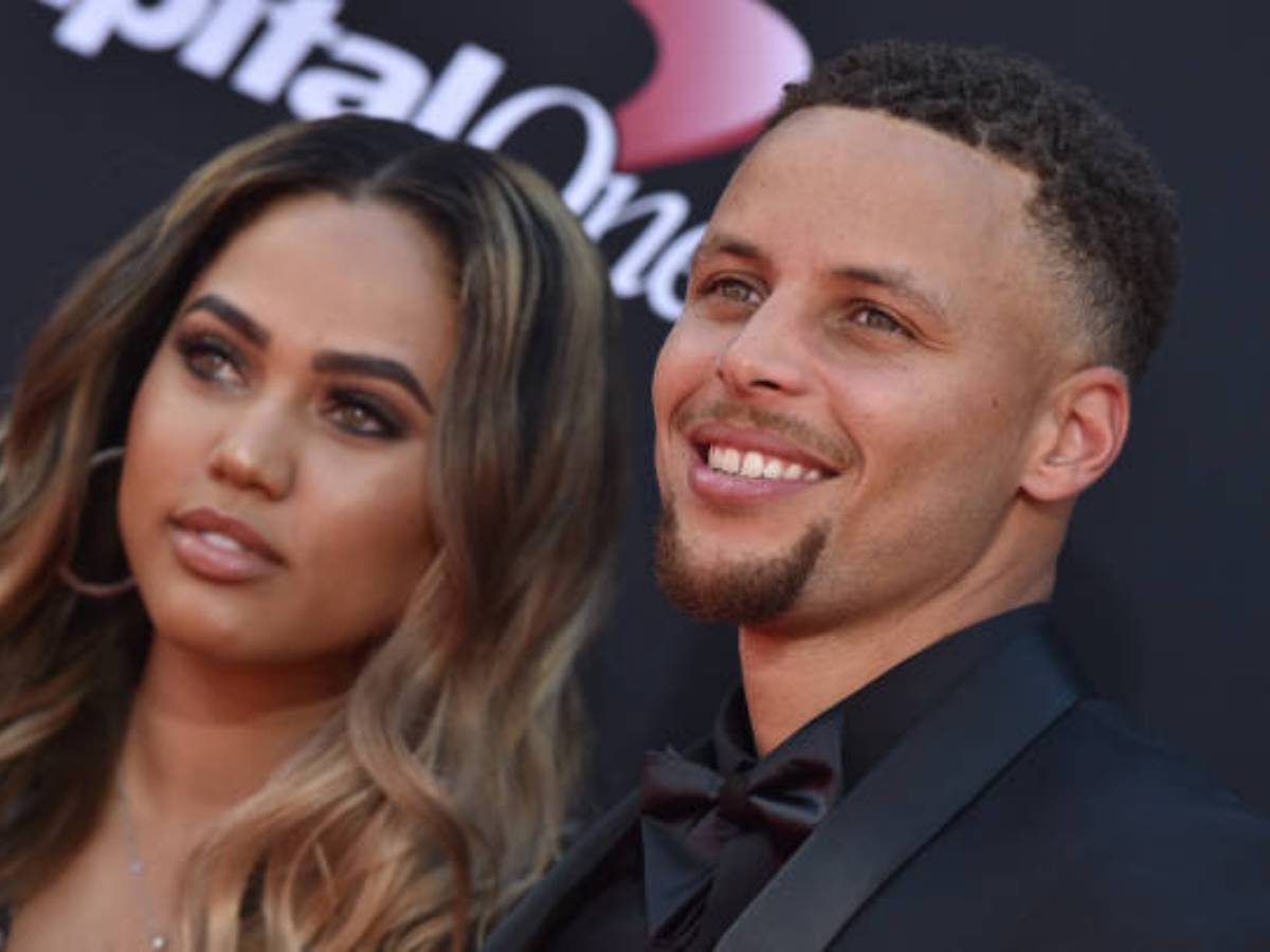 Steph Curry gave wife Ayesha STUNNING response after she claimed she craved male attention